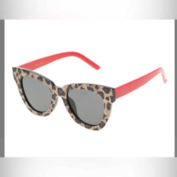 Betsey Johnson Accessories - Betsey, Johnson, brand, brown and red, leopard cat eye sunglasses, nwt